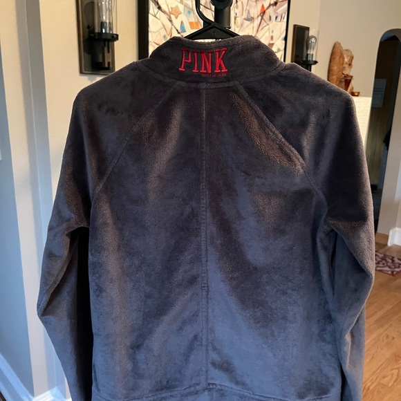 PINK Wisconsin Badgers fuzzy jacket. Size Medium. Color Gray - Picture 4 of 4